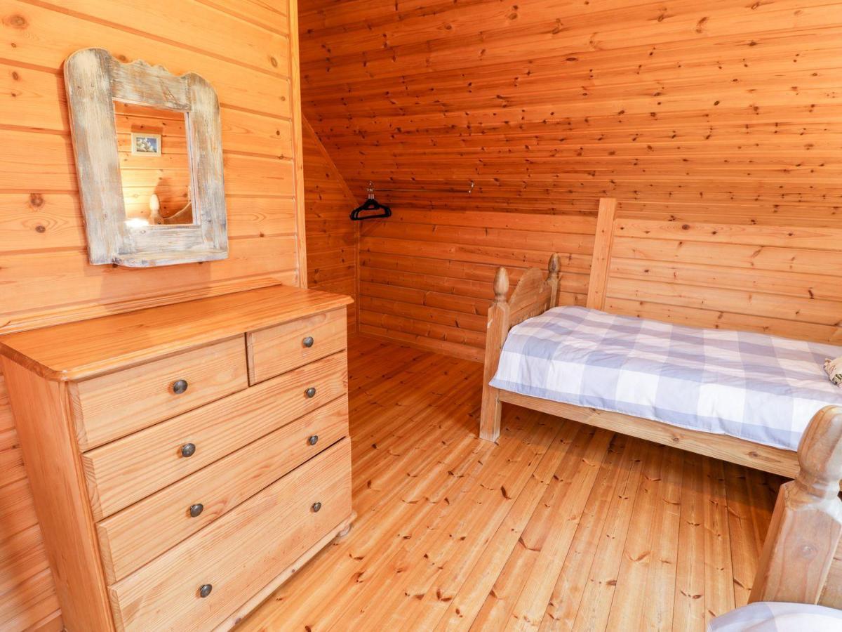 Sun View Lodge Llanbedr  Bagian luar foto