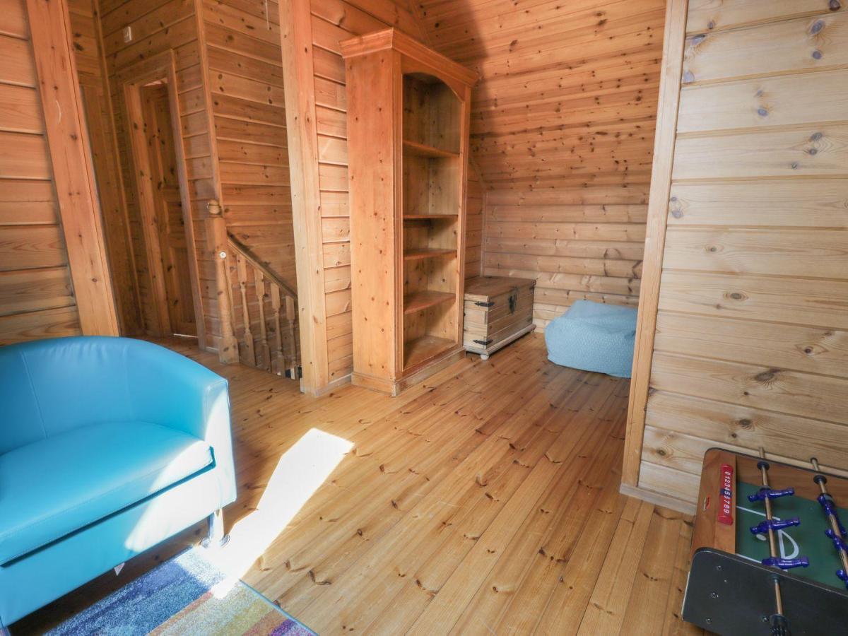 Sun View Lodge Llanbedr  Bagian luar foto