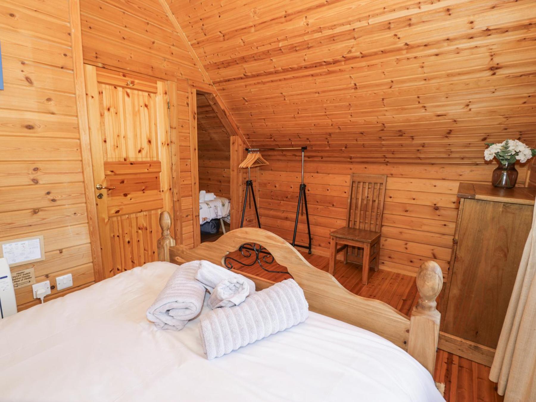 Sun View Lodge Llanbedr  Bagian luar foto