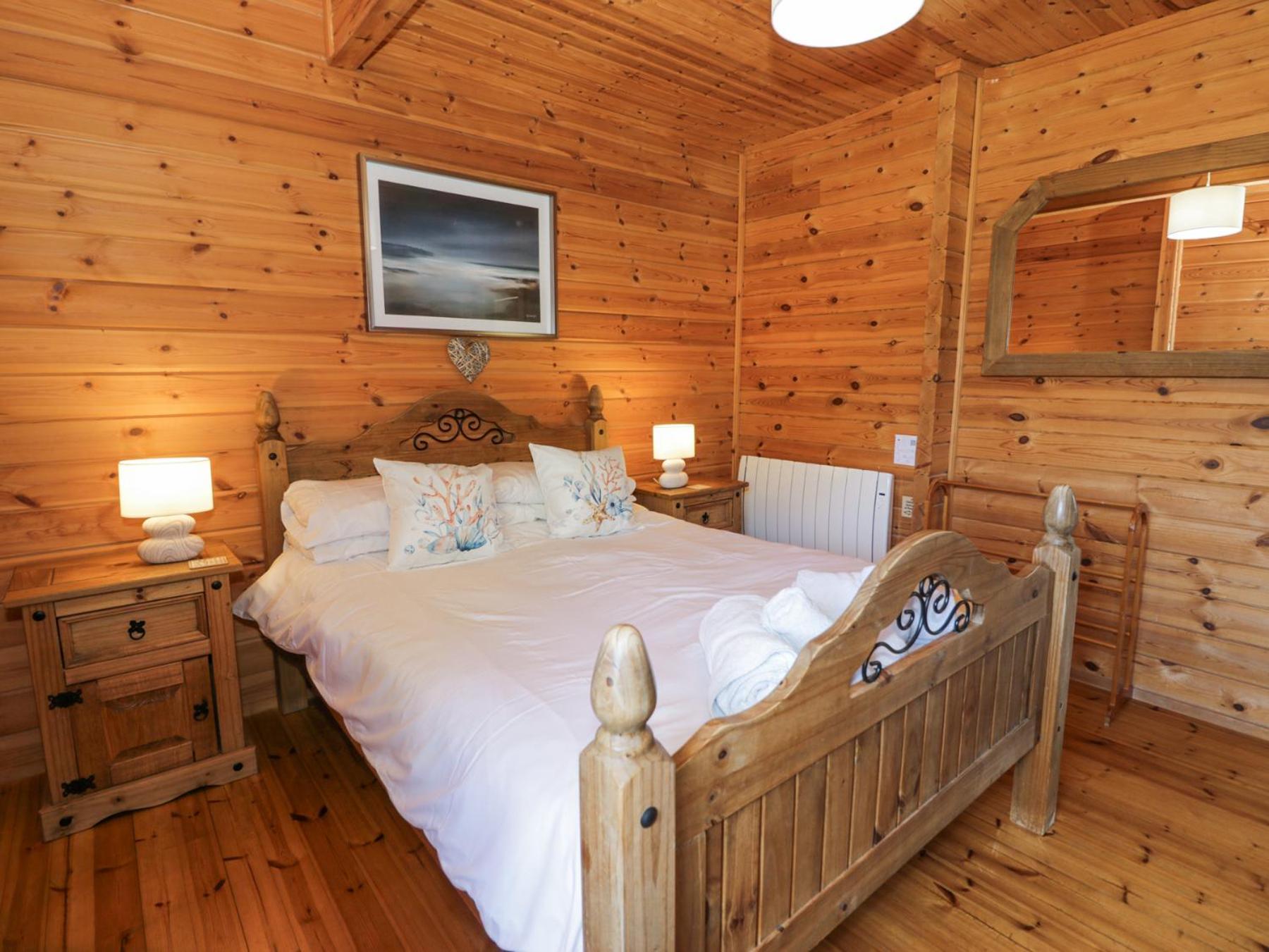Sun View Lodge Llanbedr  Bagian luar foto
